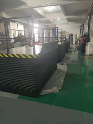 Safety Bellow Hydraulic Scissor Lift Table  3 Tons Anti Explosion Valve Protect Workers